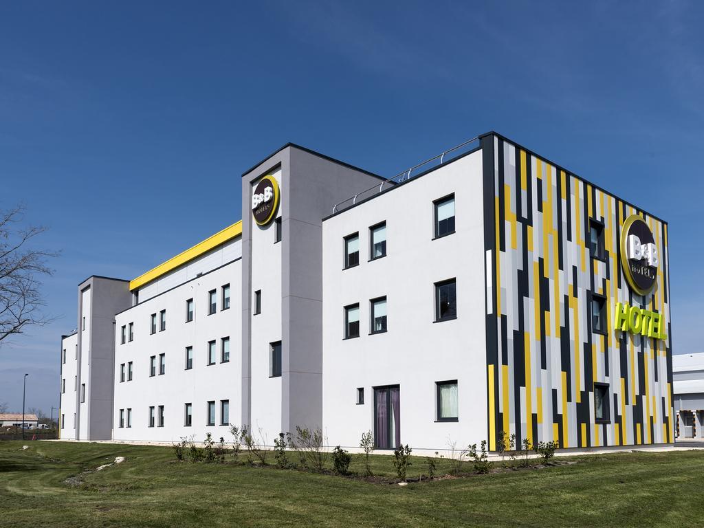 B&B Hotel Niort Marais Poitevin Est Екстер'єр фото